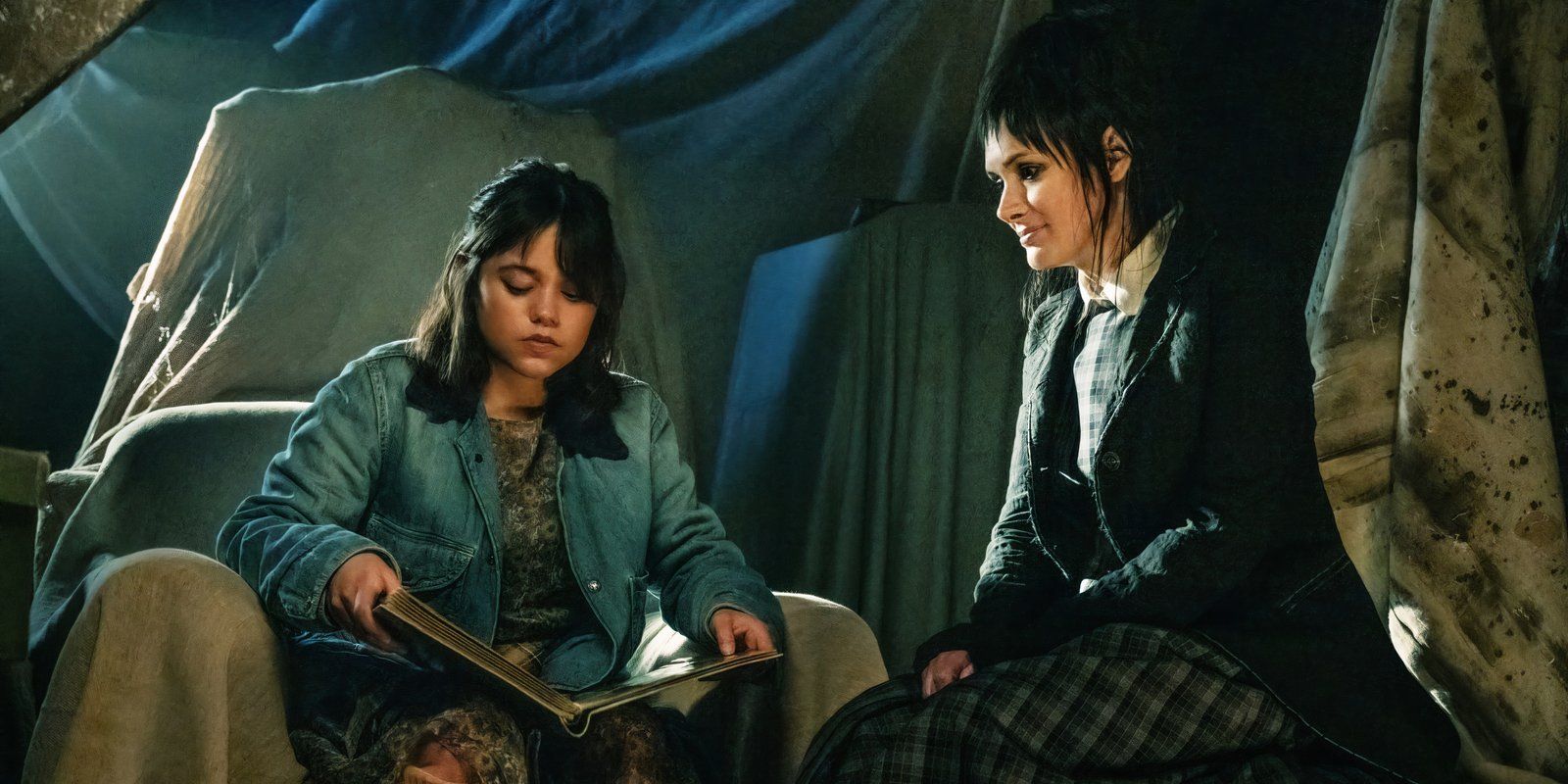 Beetlejuice Beetlejuice with Jenna Ortega and Winona Ryder