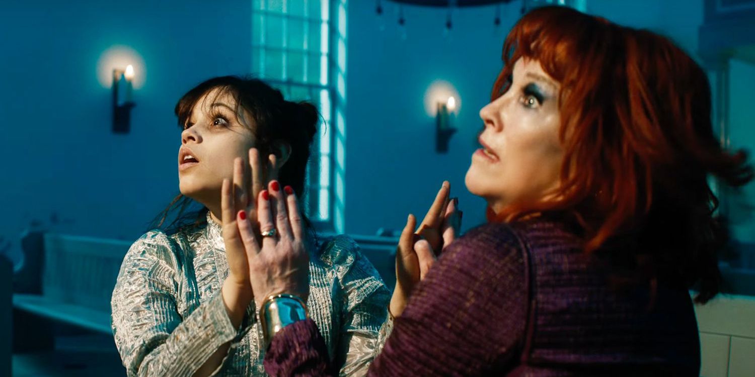 It Just Felt Bonkers & Inspired: Beetlejuice 2 Writers Explain Sequels Lydia Ending