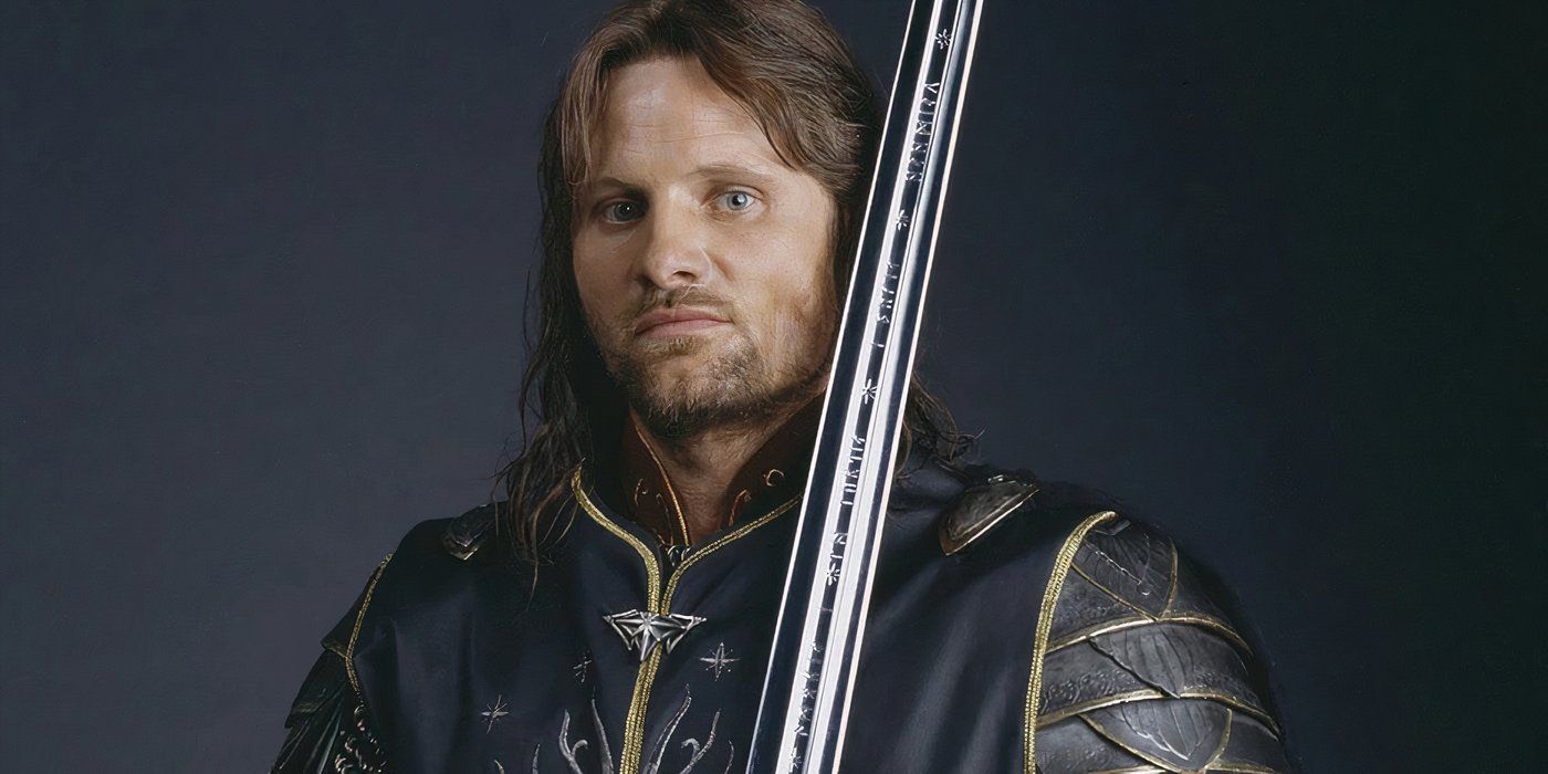 Aragorn (Viggo Mortensen) holds his sword regally in The Lord of the Rings