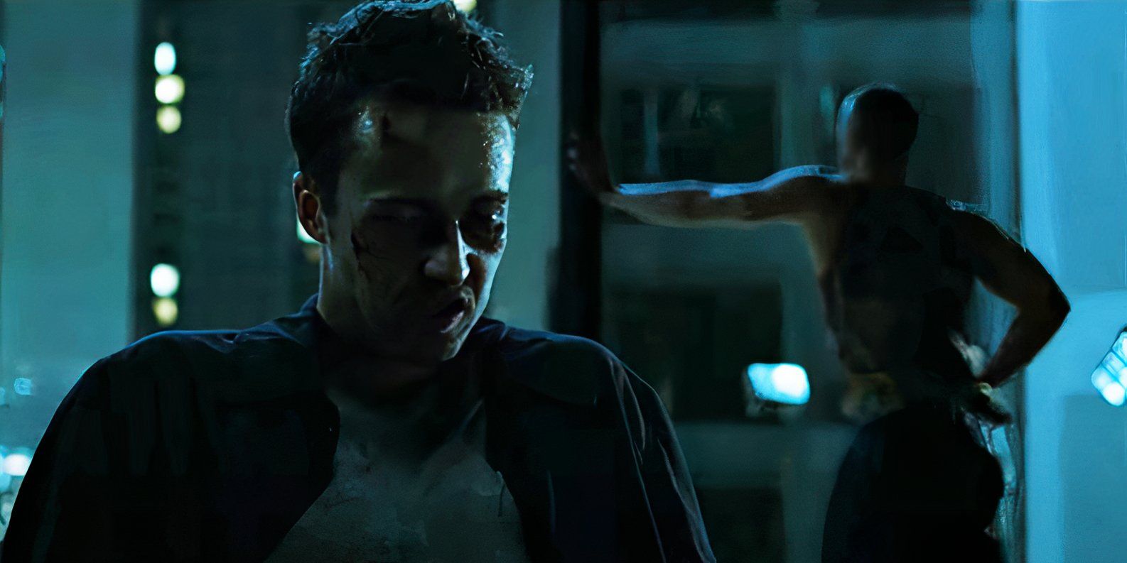 10 Clues That Gave Away the Plot Twist in Fight Club