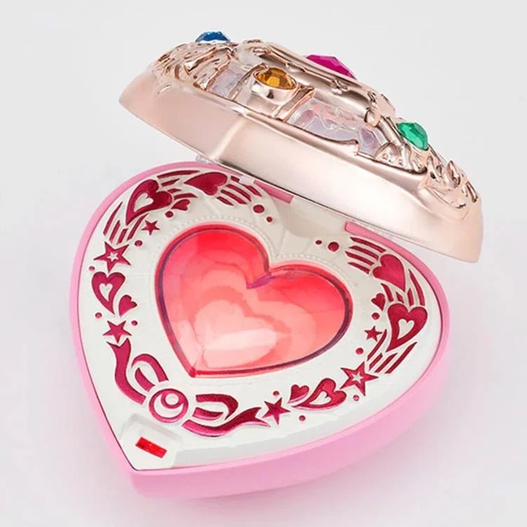 Sailor Moon's Cosmic Heart Compact & Spiral Heart Rod Release for International Preorder