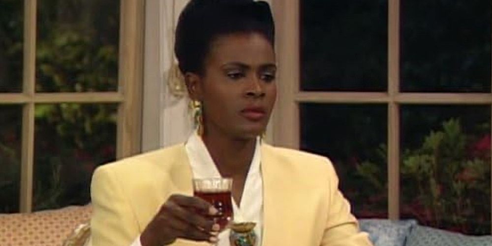 The Real Reason Aunt Vivian Was Recast in Fresh Prince of Bel-Air