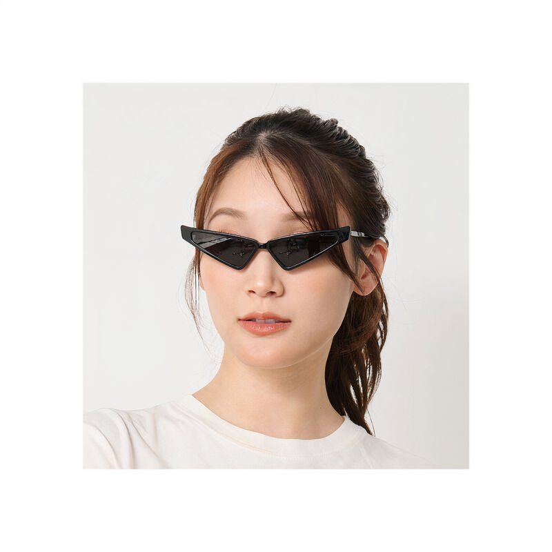 Yu Yu Hakusho Gets International Release of Toguro's Sunglasses With New Bandai Replica