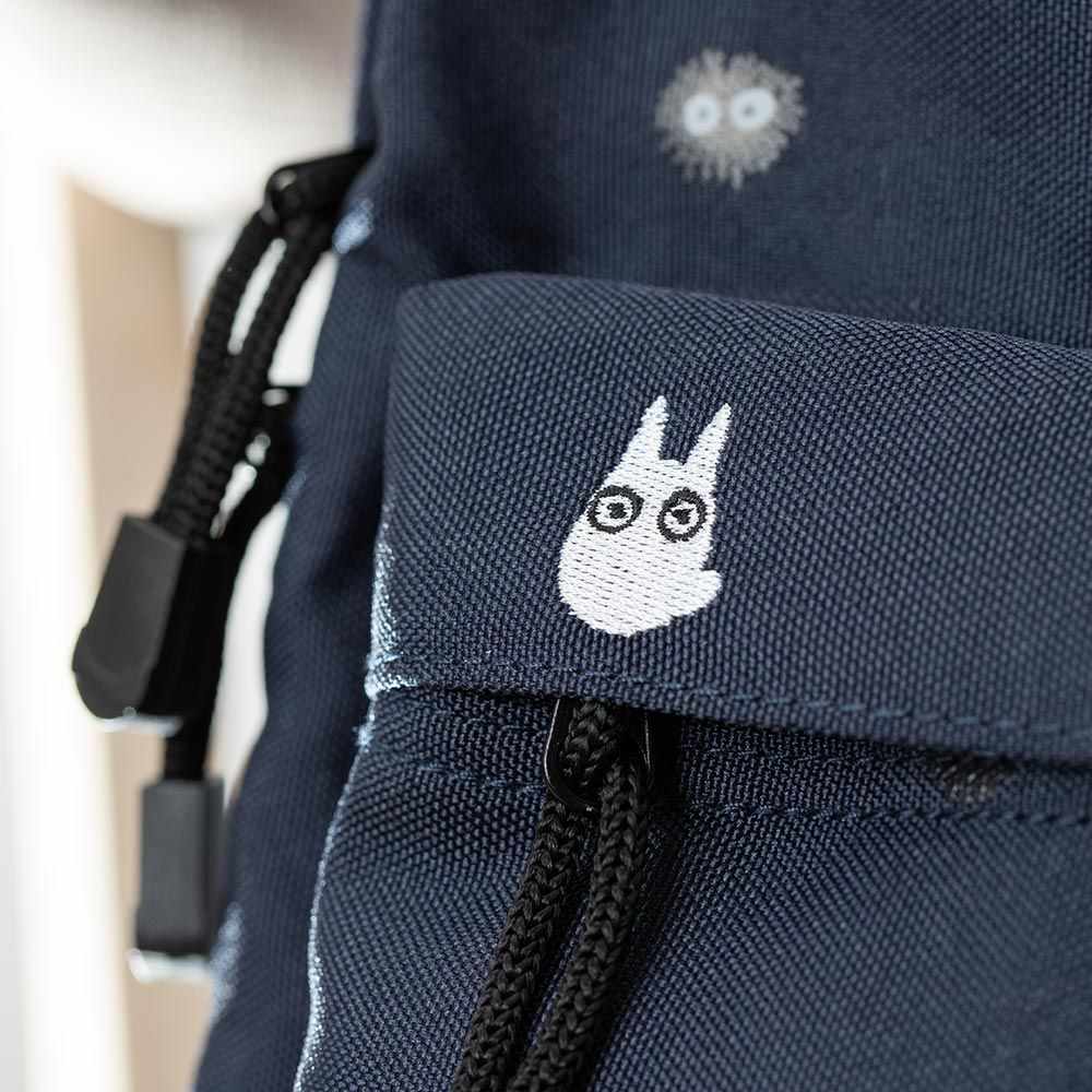 Las criaturas más pequeñas de Mi vecino Totoro regresan para la mochila oficial de Studio Ghibli