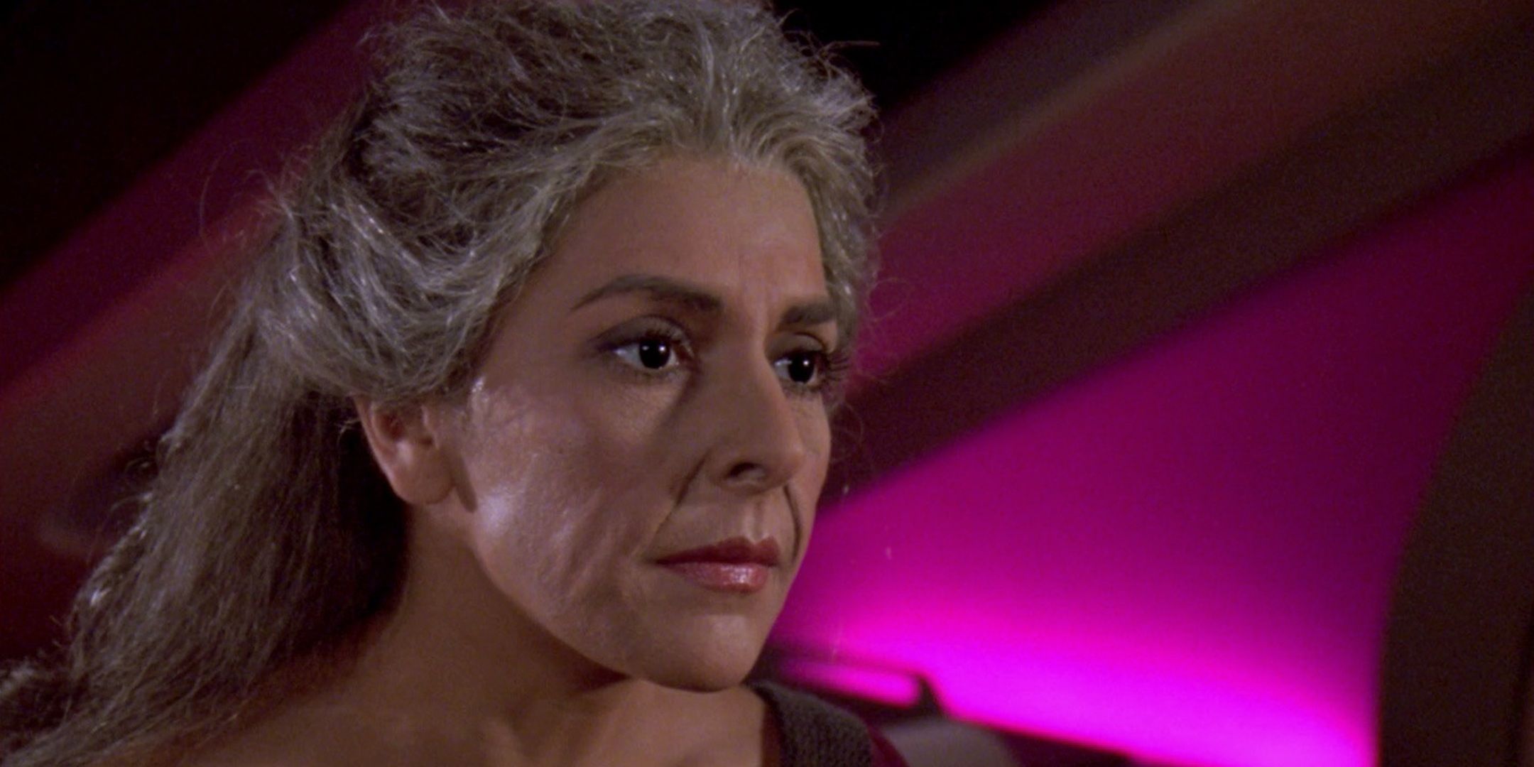 10 Controversial Star Trek: TNG Episodes That Wouldn't Fly Today