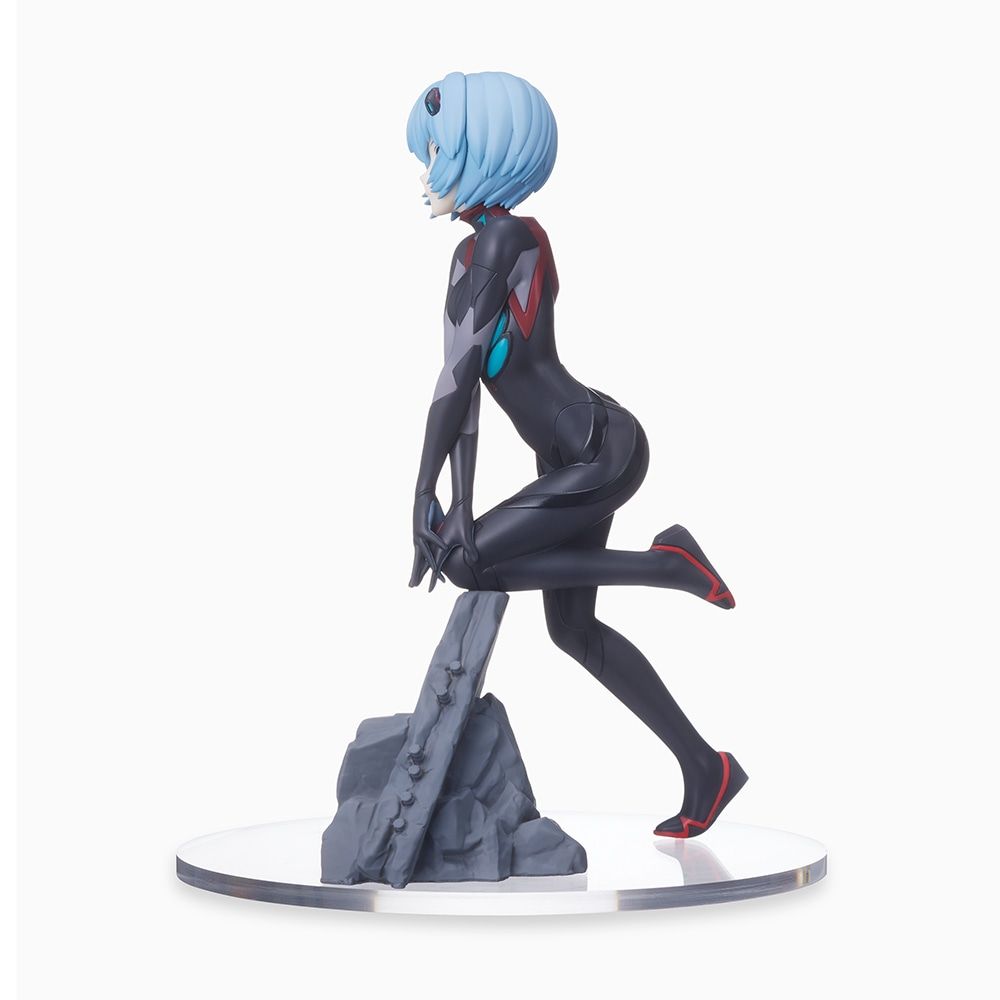 Evangelion's Rei Ayanami Gets New Sega Statue for 30th Anniversary