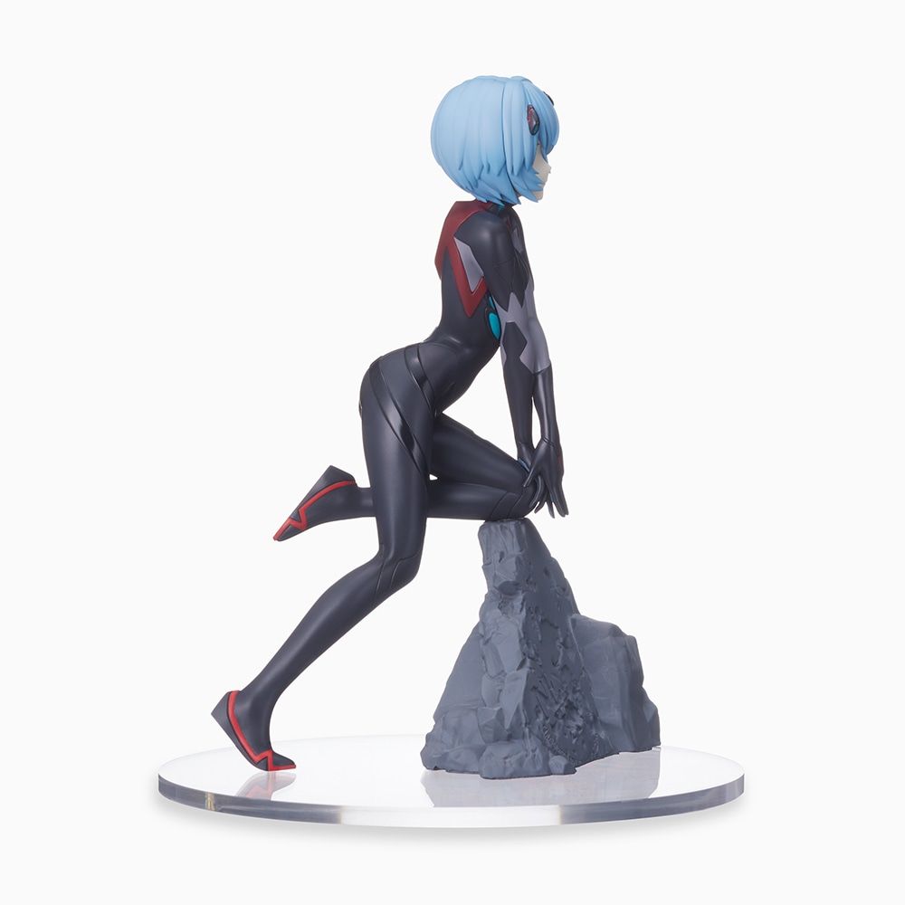 Evangelion's Rei Ayanami Gets New Sega Statue for 30th Anniversary