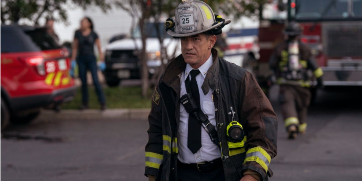 Dermot Mulroney as Dom Pascal wears his turnout gear on Chicago Fire