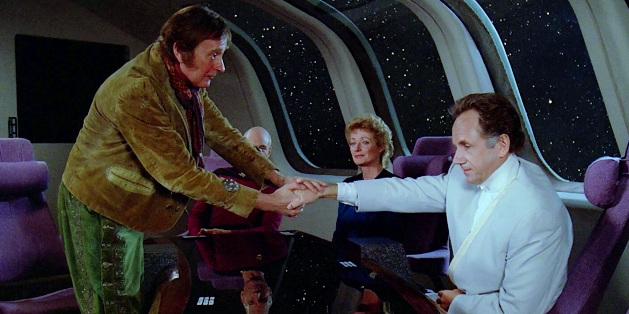 10 Controversial Star Trek: TNG Episodes That Wouldn't Fly Today