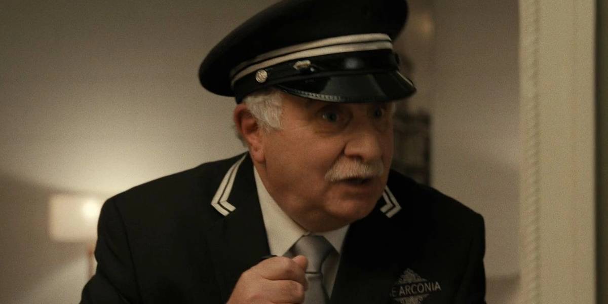 Lester the Doorman tells an exciting story in Only Murders in the Building