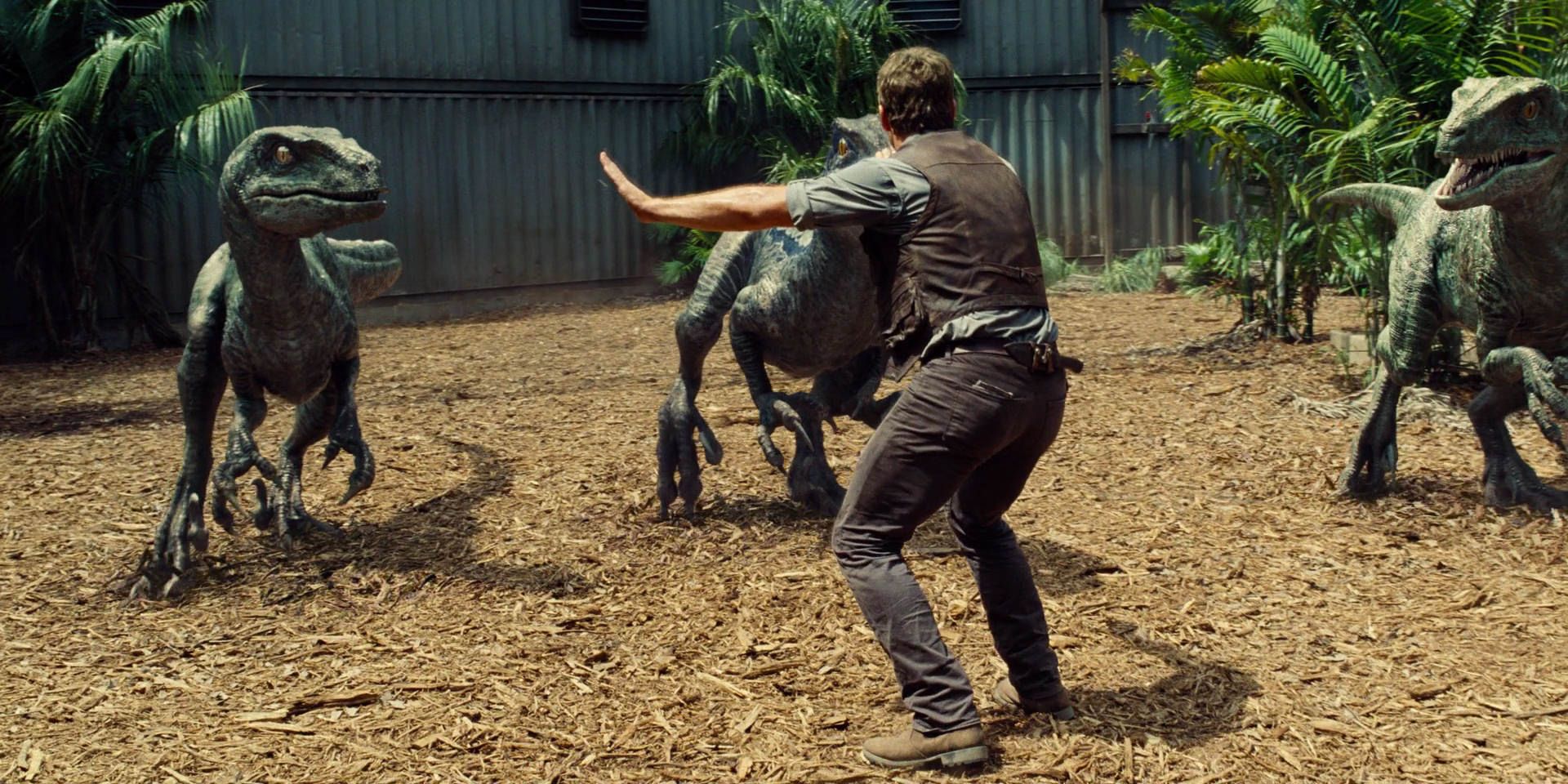 Jurassic World's Scariest Dinosaur Has a Heartbreaking Backstory Fans Never Knew