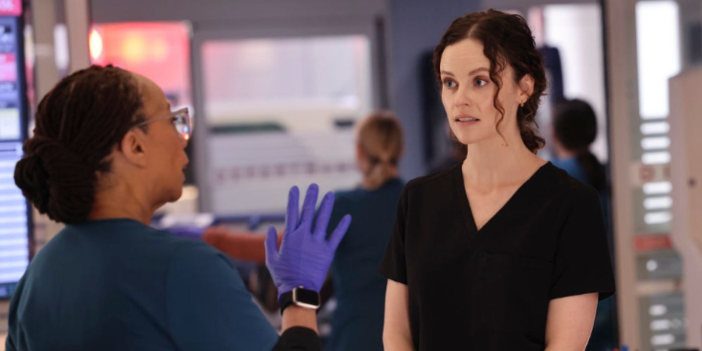 S. Epatha Merkerson as Sharon Goodwin argues with Sarah Ramos as Caitlin Lenox on Chicago Med