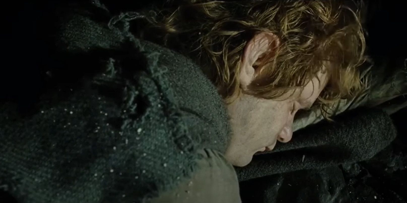 The Lord of the Rings Films Invented One of Gollum's Sneakiest Moments