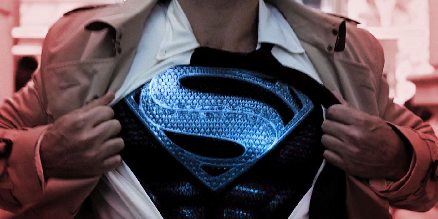 Las 10 mejores apariciones de Superman en traje negro, clasificadas