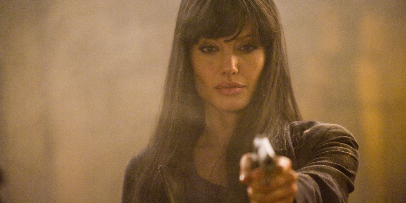 An Underrated 14-Year-Old Angelina Jolie Thriller Streams for Free in November