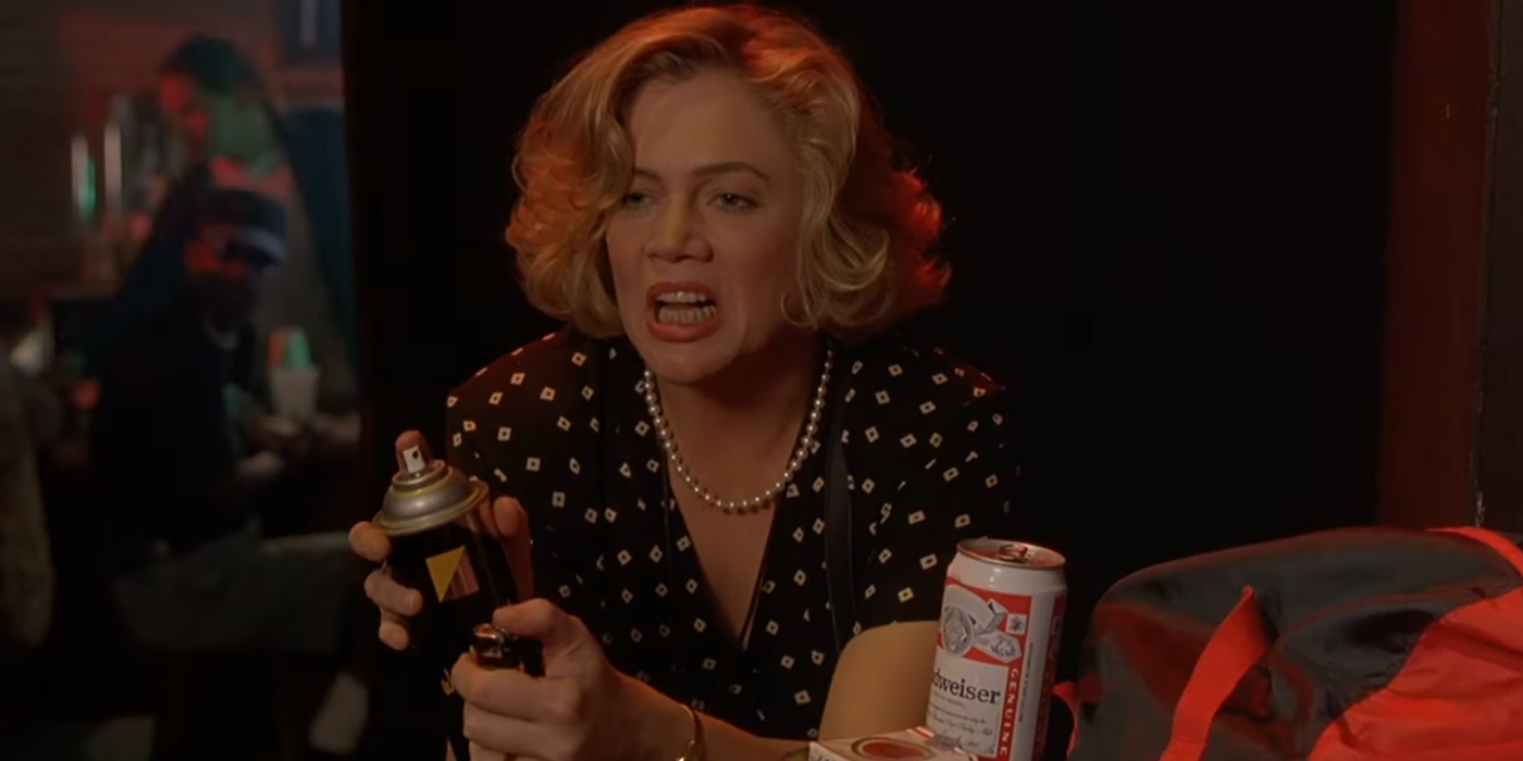 Las 10 cosas más terribles que hizo Beverly Sutphin en Serial Mom, clasificadas