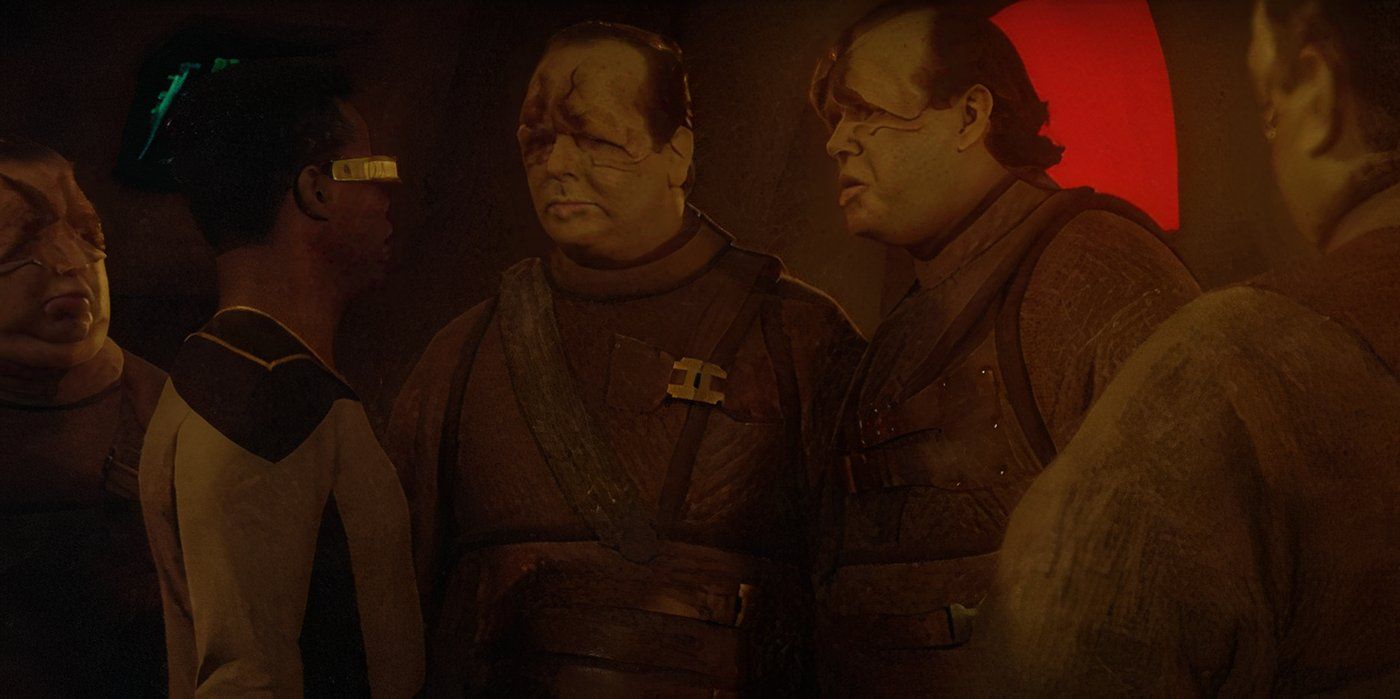 Every Star Trek Villain in Lower Decks' Opening Credits