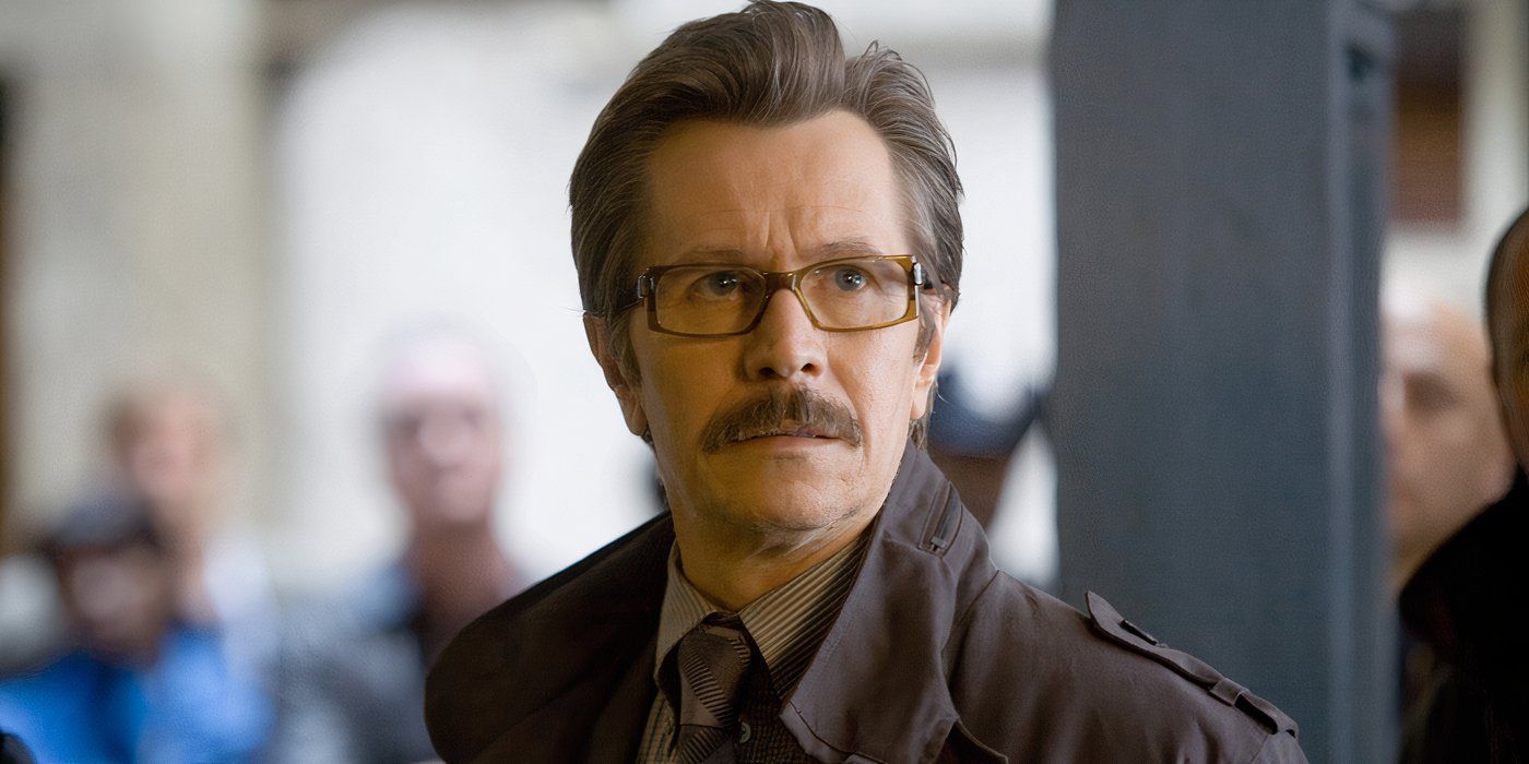 Jim Gordon is on his way to arrest a bunch of gangster at once in The Dark Knight.