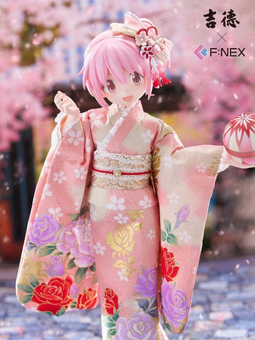 El nuevo juego de muñecas con kimono Madoka Magica cuesta más de $2500 en un exquisito lanzamiento internacional