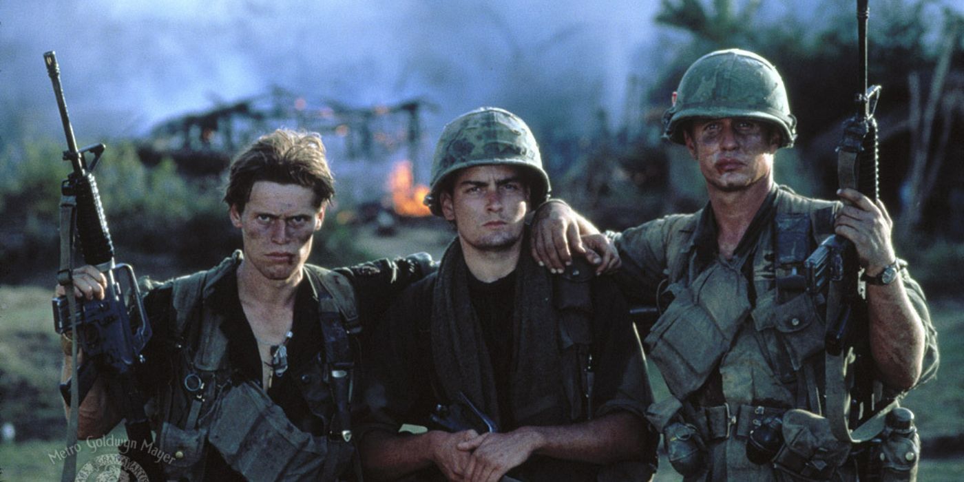 Willem Dafoe, Charlie Sheen y Tom Berenger en Pelotón