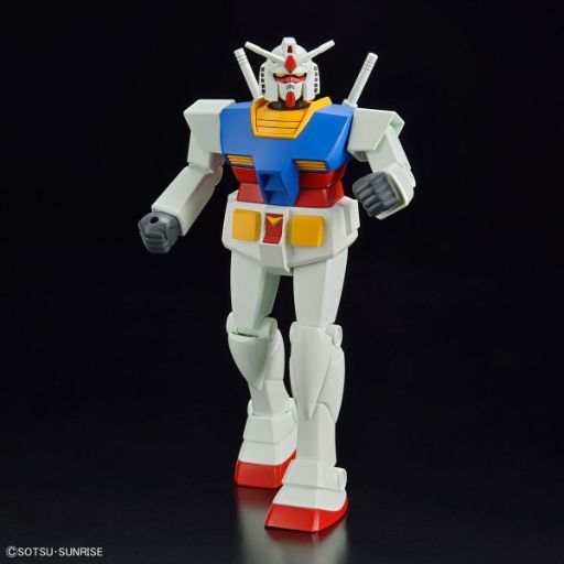 Bandai Revives the Original Mobile Suit Gundam Model Kit After 45 Years