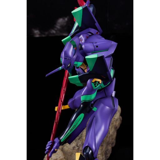 Evangelion obtiene la madre de todos los crossovers en una nueva serie coleccionable