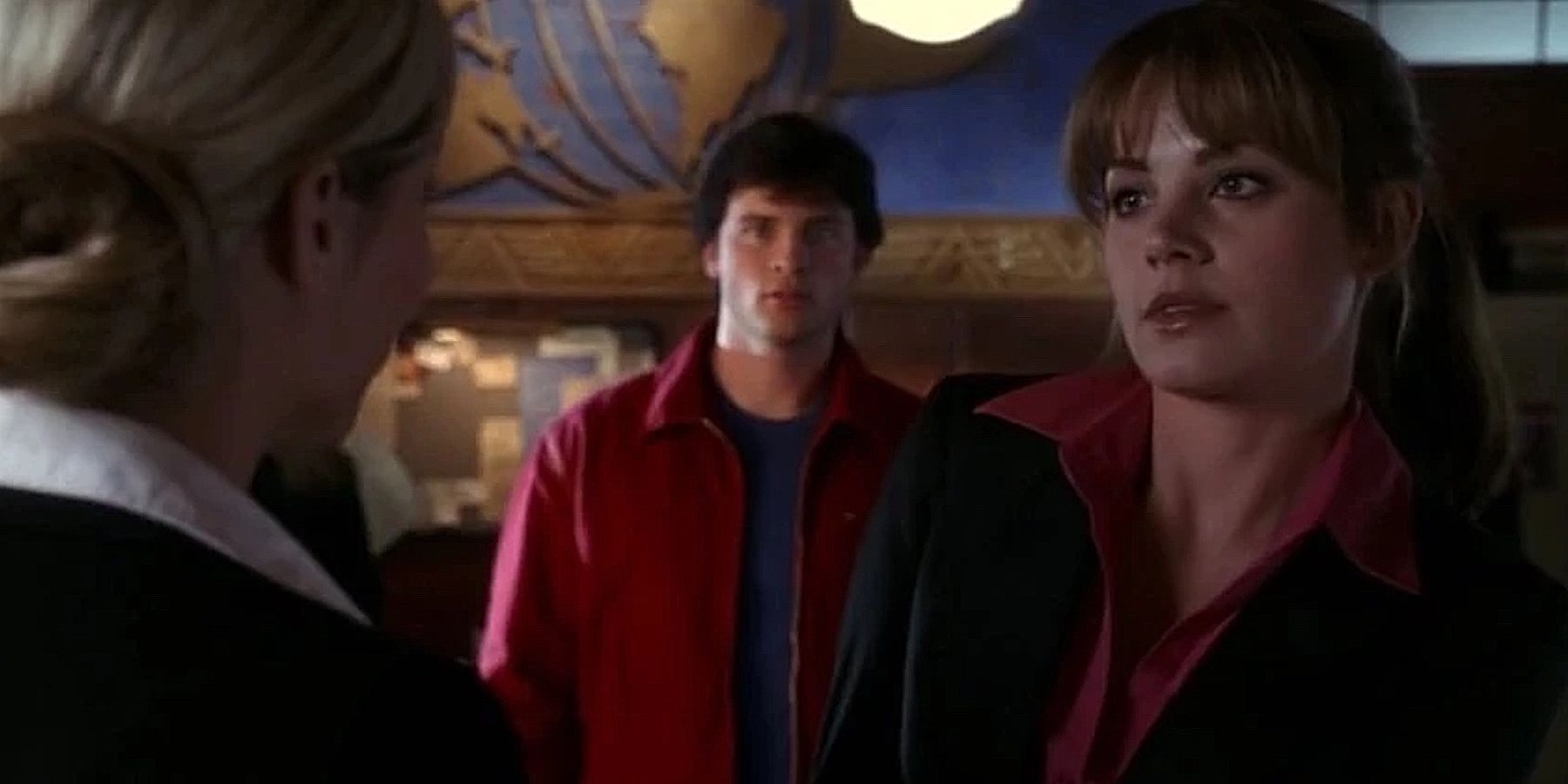 10 Subtle Easter Eggs That Smallville Fans Missed