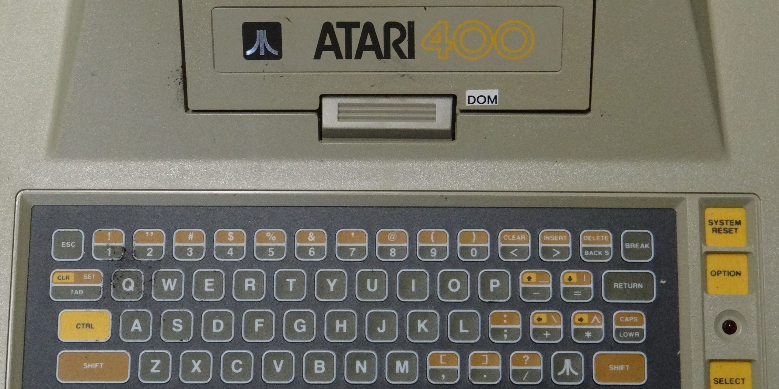 Atari 400 computer 