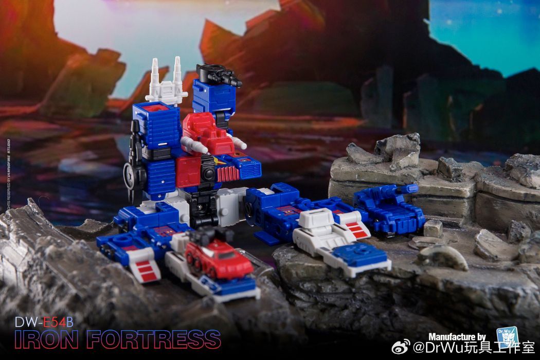 Una figura de acción clásica de Transformers G1 obtiene una recreación moderna en la presentación de un nuevo prototipo