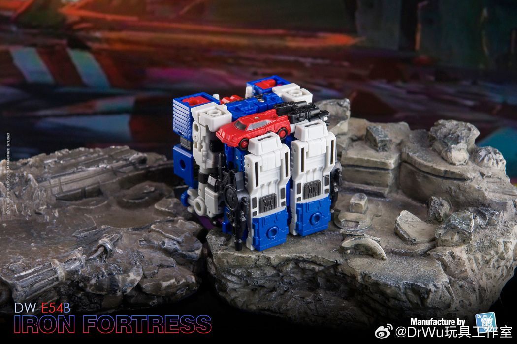 Una figura de acción clásica de Transformers G1 obtiene una recreación moderna en la presentación de un nuevo prototipo