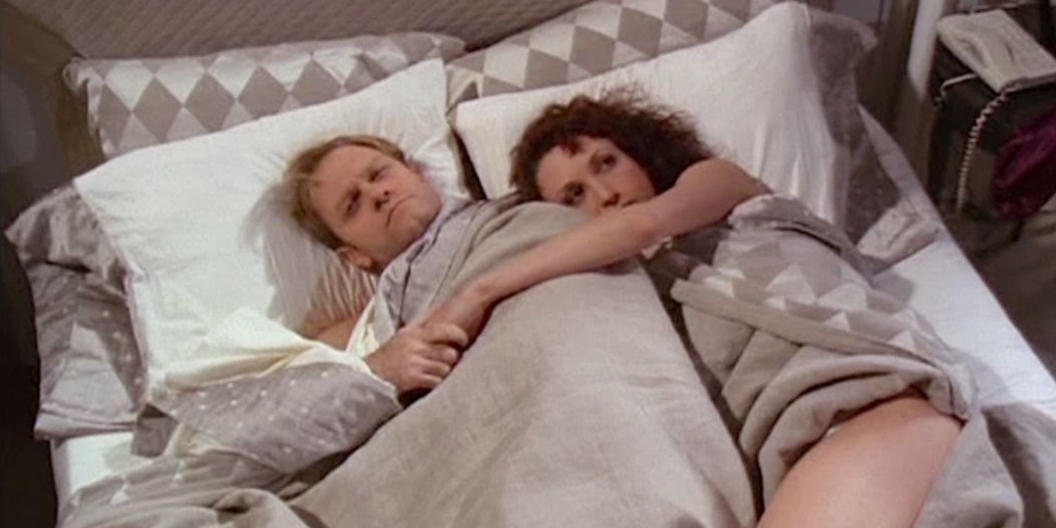 Niles e lilith na cama em serviço de quarto Frasier