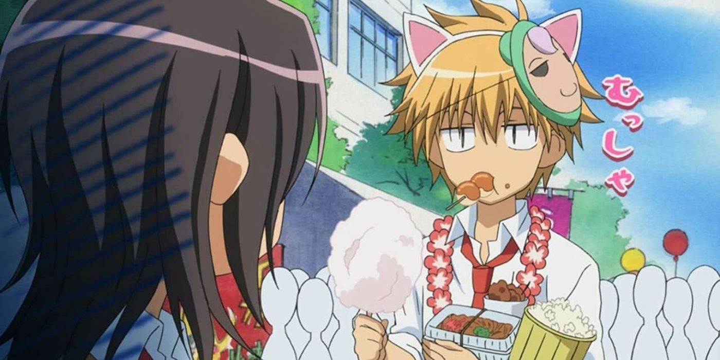 Usui e Misaki em festival escolar em Maid-Sama!