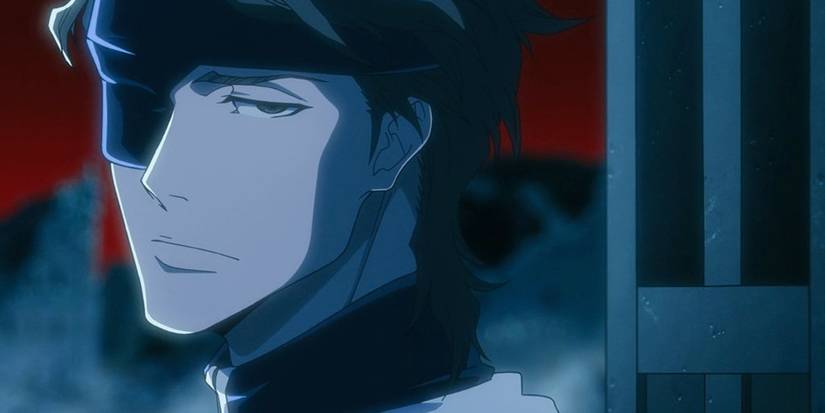 Sousuke Aizen turns to the side in Bleach: Thousand-Year Blood War.
