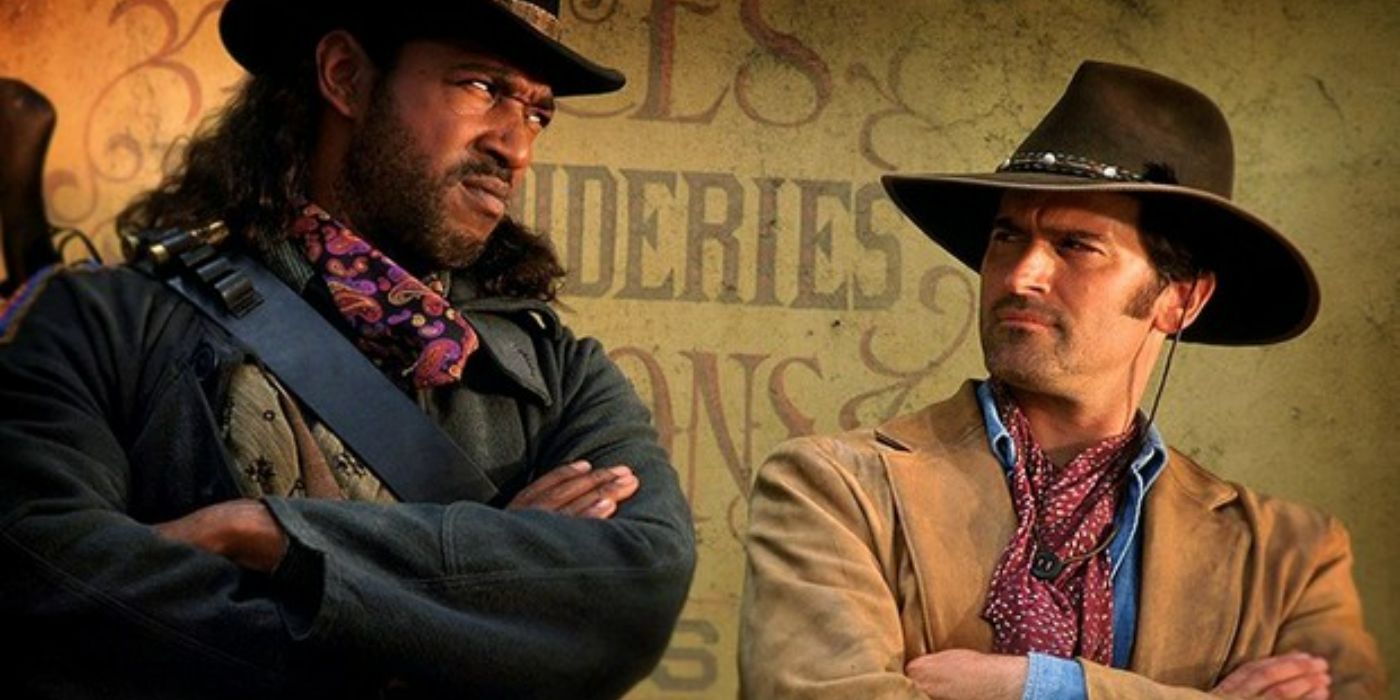 Brisco County Jr., de Bruce Campbell, franze a testa para um colega cowboy