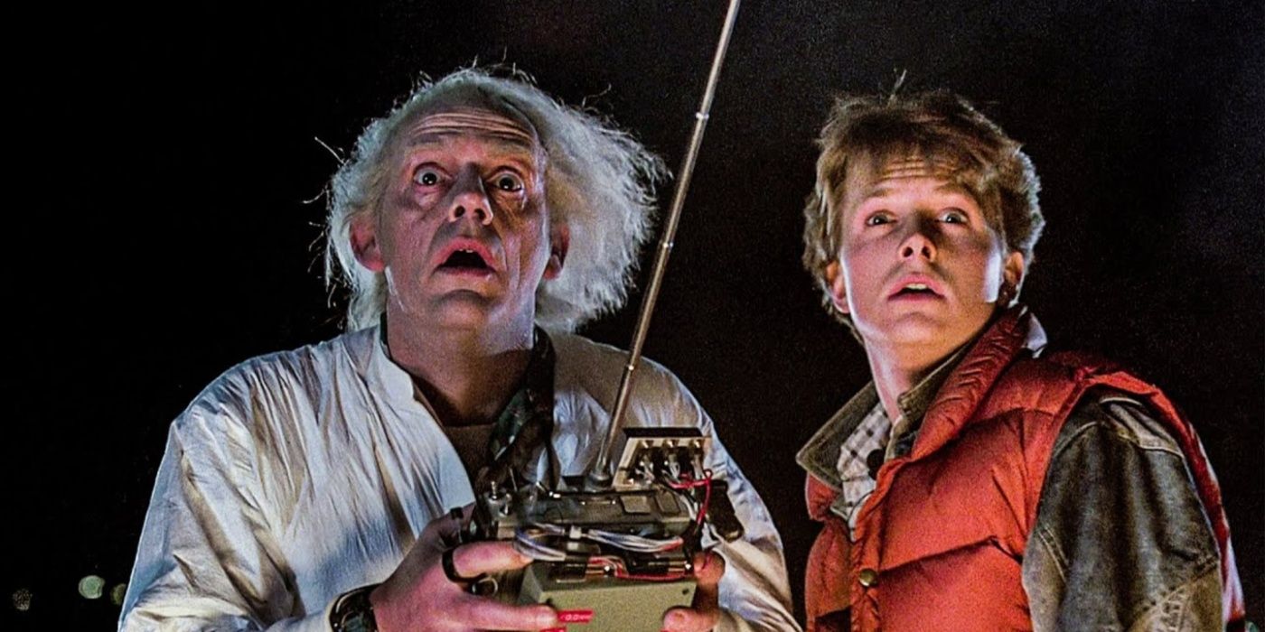 Doc e Marty parecem atordoados depois de usar o Delorean.