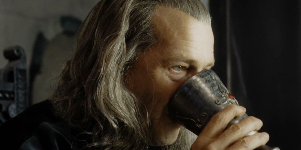 A Dark Lord of the Rings Theory May Secretly Explain This Unsettling Denethor Moment