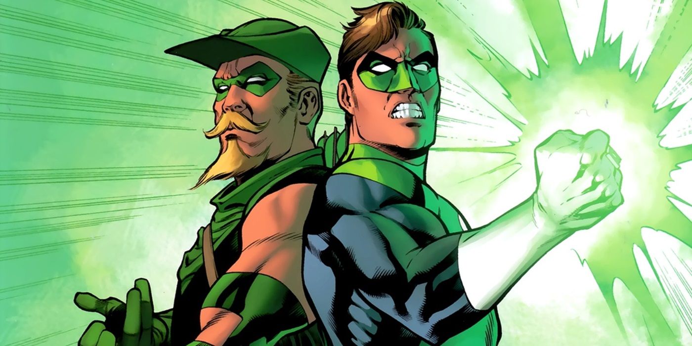 Hal Jordan and Oliver Queen standing together with their weapons drawn.