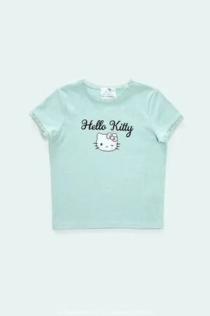 Hello Kitty и Forever 21 возвращаются с новым зимним релизом Snow Cute