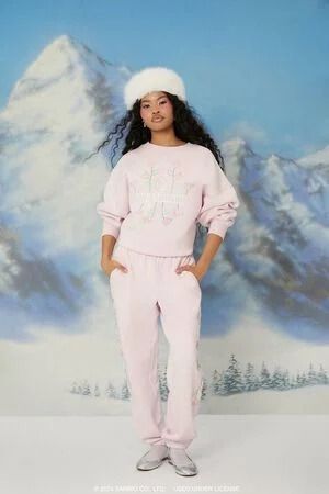 Hello Kitty и Forever 21 возвращаются с новым зимним релизом Snow Cute