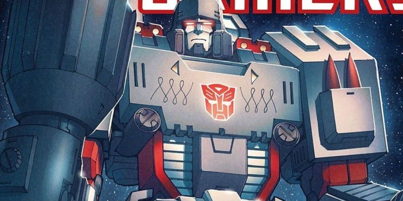 Autobot Megatron en la portada de Transformers: Dark Cybertron.