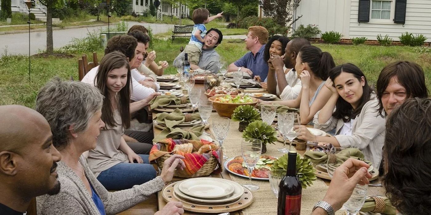 Las personas de Alexandria comparten una agradable cena dominical en The Walking Dead