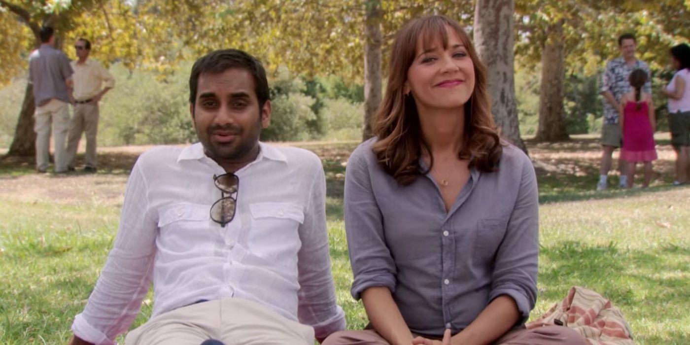 Aziz Ansari como Tom Haverford y Rashida Jones como Ann Perkins en Parks and Recreation