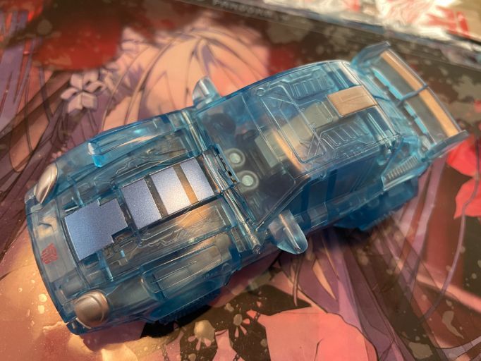 Transformers Fans Get First Look at New Holographic Mirage in Rare Action Figure Reveal