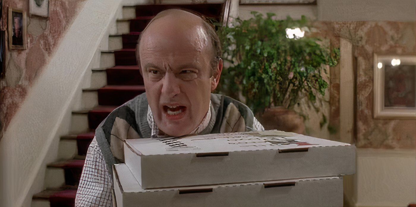 The Real Villain of Home Alone Isn't Harry or Marv (& He Was Almost Played by Kelsey Grammer)