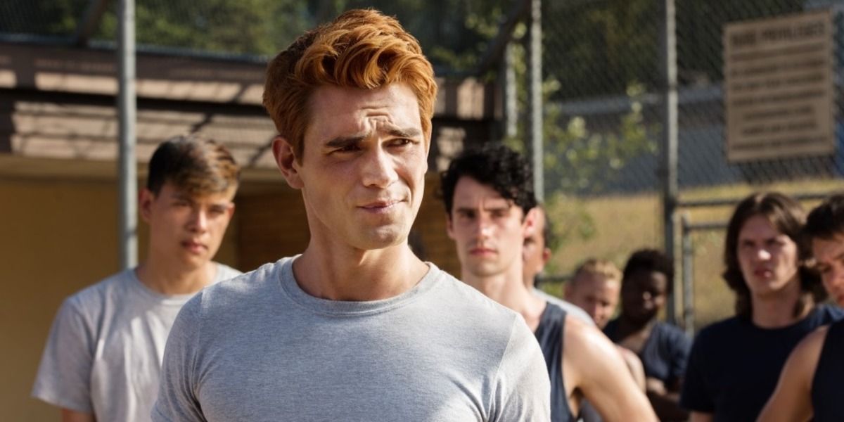 KJ Apa como Archie Andrews de Riverdale