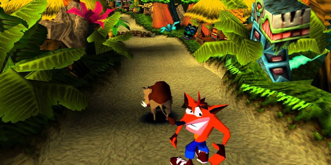 Jogabilidade de Crash Bandicoot PS1 com Crash olhando para a câmera em um nível de selva.