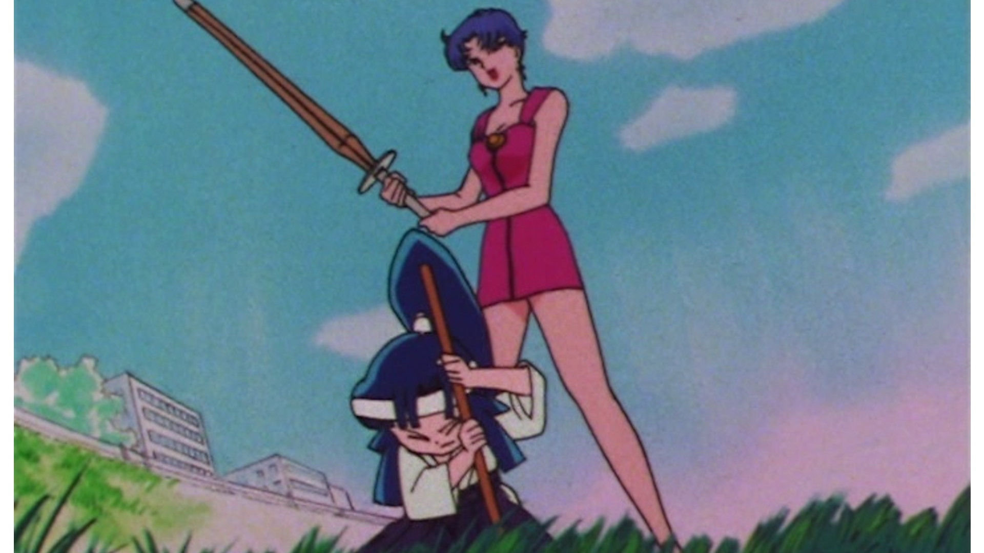 Miharu é espancada pela mãe com um bastão de kendo em Sailor Moon.