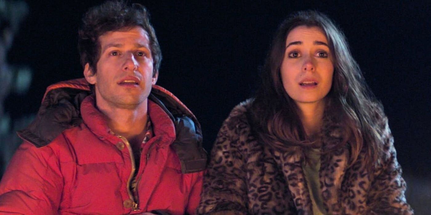 Andy Samberg como Nyles y Cristin Milioti como Sarah Wilder de la película Palm Springs