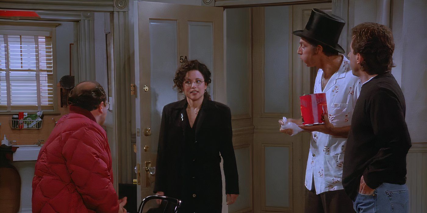 Elaine está passando pela porta de Jerry para falar com George, Kramer e Jerry em Seinfeld