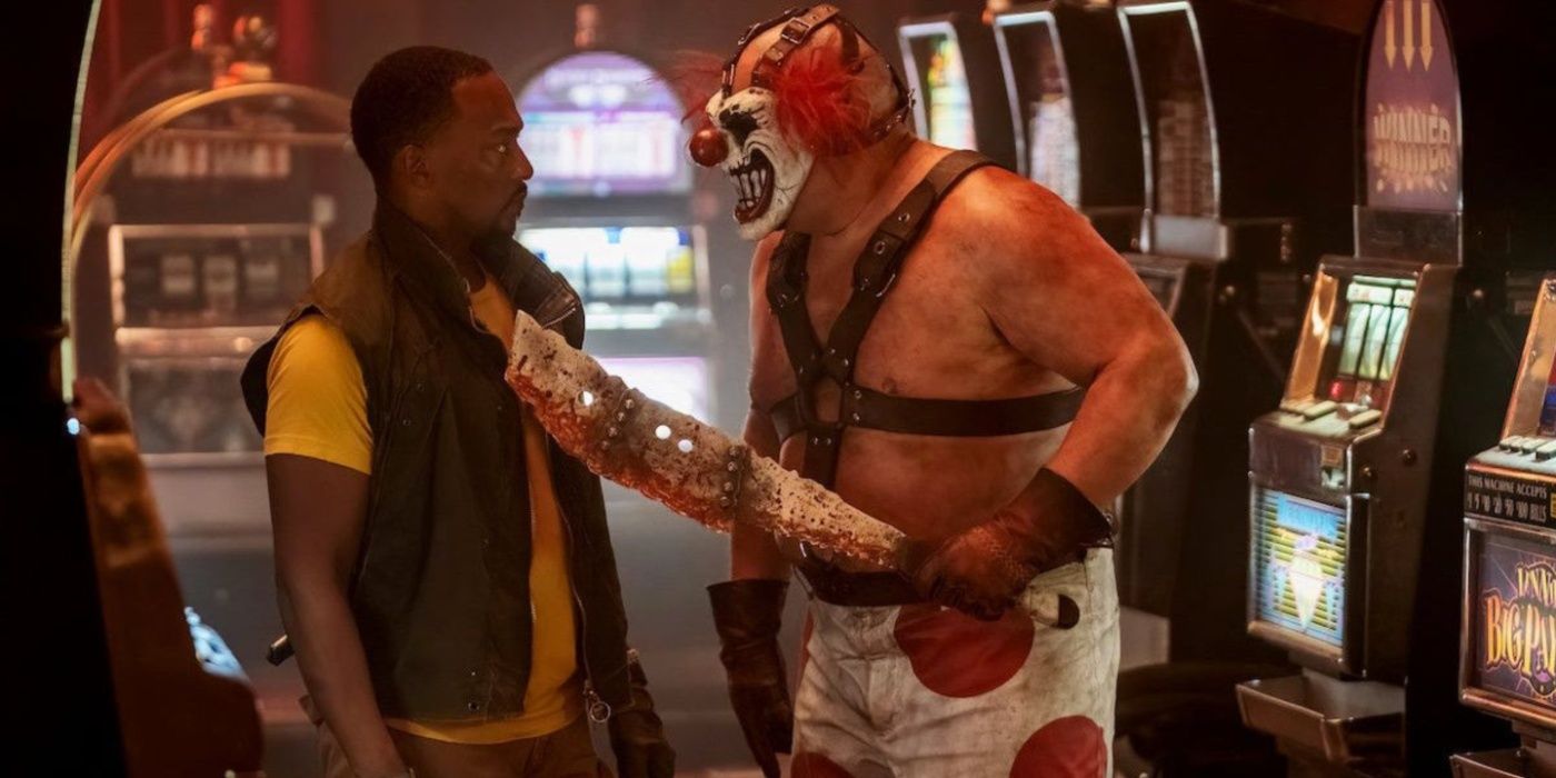 Anthony Mackie como John Doe e Samoa Joe como Sweet Tooth em Twisted Metal.